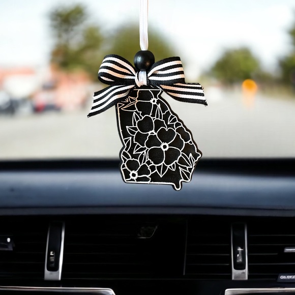 Georgia Cherokee Rose State Flower Car Charm Ornament - Picture 3 of 5